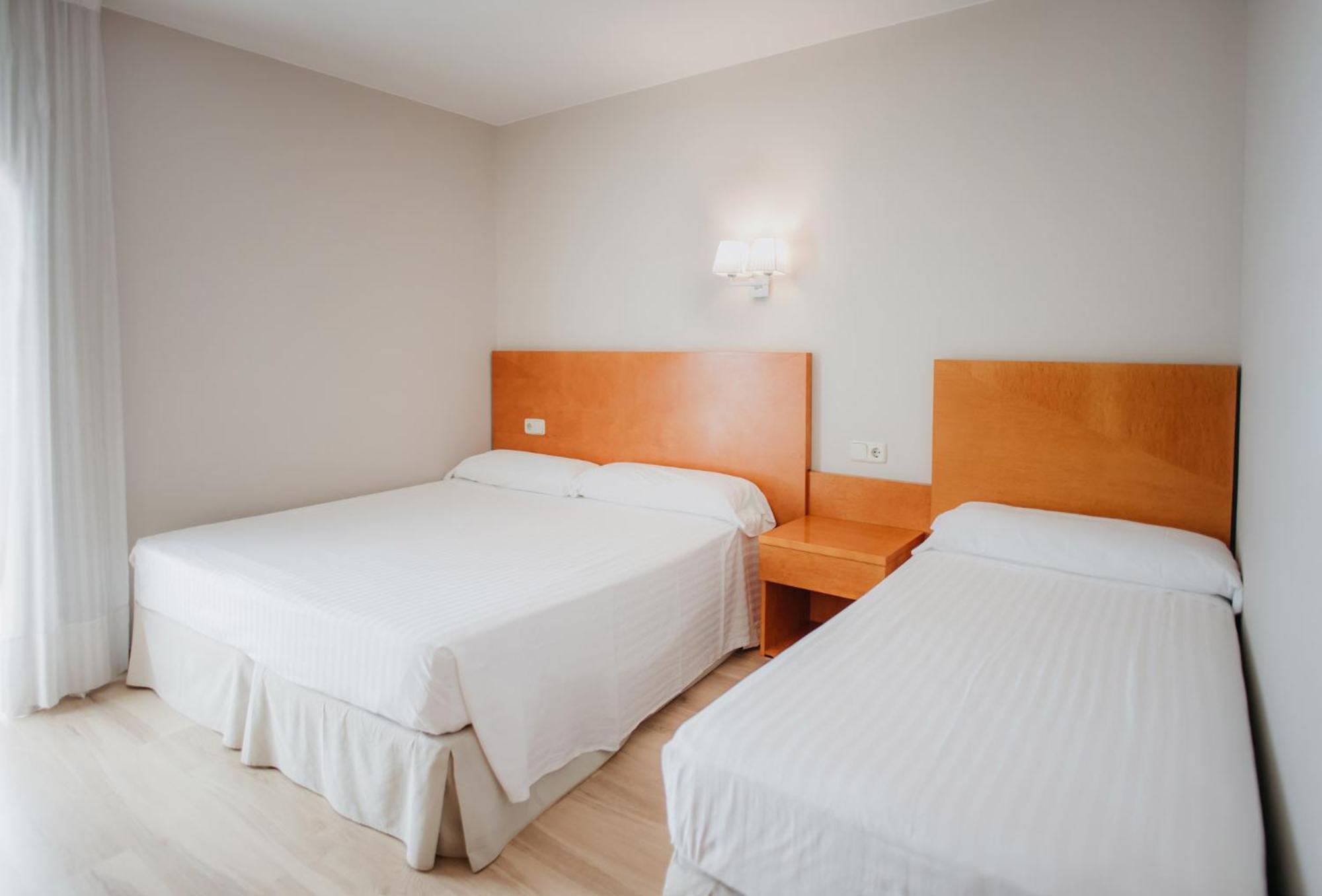 Marina Tossa Hotell Tossa de Mar Rum bild